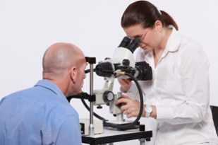 570ba2becb5f5 - "אירדולוגיה" ו"סקלרולוגיה": אבחון גלגל העין ולובן העין
