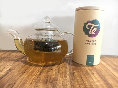 44210 - COFFE OUT – TEA IN,"הולנדיה" משתפת פעולה עם חברת TE - יצרנית בוטיק של תה וחליטות צמחים.